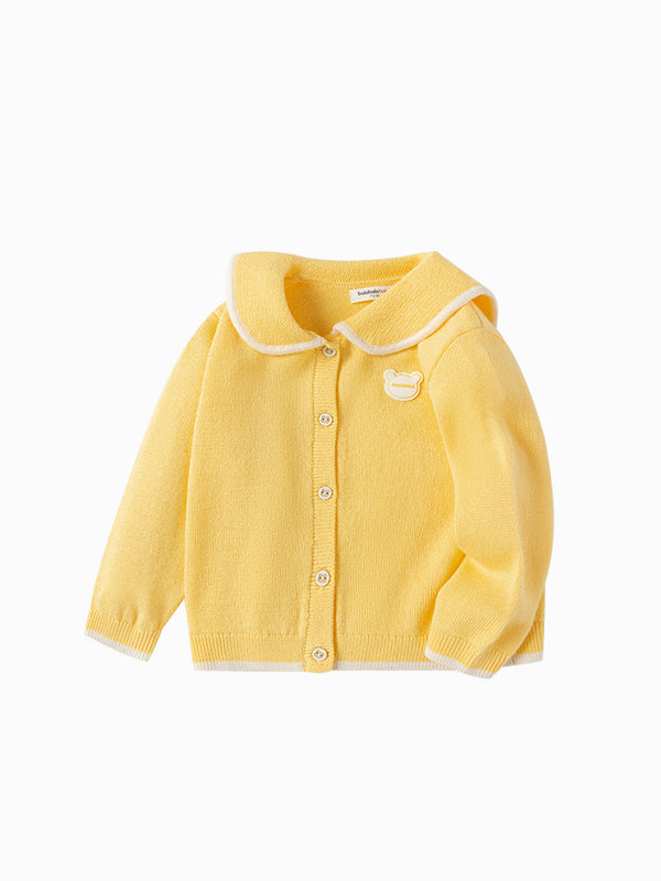 knitted cardigan with patch